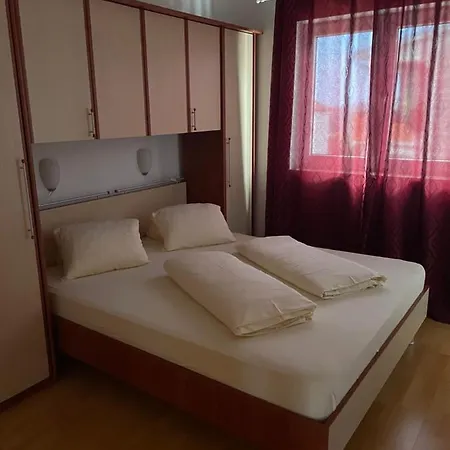 Apartment Nikolina Novi Vinodolski